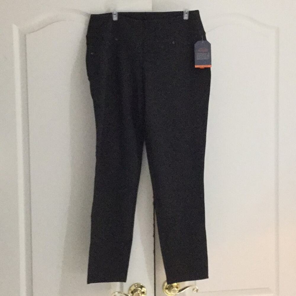 Jag charcoal grey legging 16/33 NWT styled like a Jean but really a legging